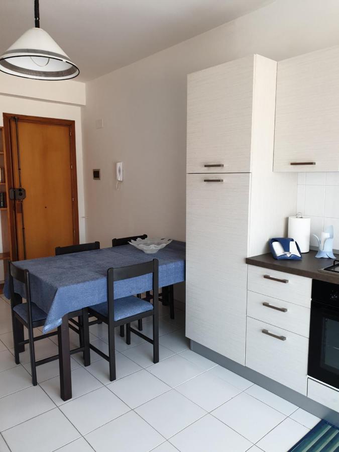 Baia Alcantara Apartments Джардини-Наксос Экстерьер фото